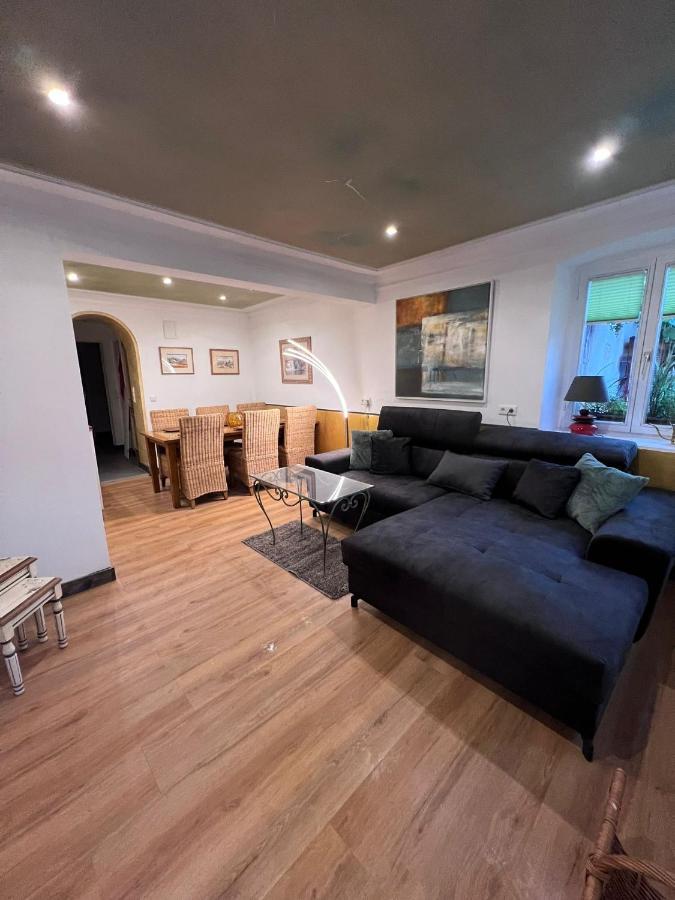 אטנהיים Ferienwohnung Am Kirchberg מראה חיצוני תמונה
